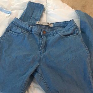 blue stretchy jeans without rips